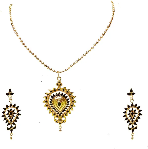 Assamese_Traditional_Gold_Plated_Black_Colour_Dugdugi_Chain_Jewellery_Set_For_Women